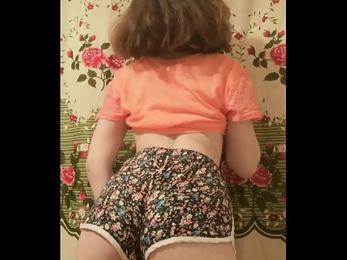 ❤️ Сексуальна молода красуня знімає шорти на камеру ❤️ Російське порно на порно uk.pornio.xyz